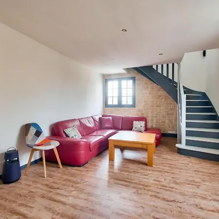 Grande Maison Pour 10 Avec Piscine Avrille (Vendee)