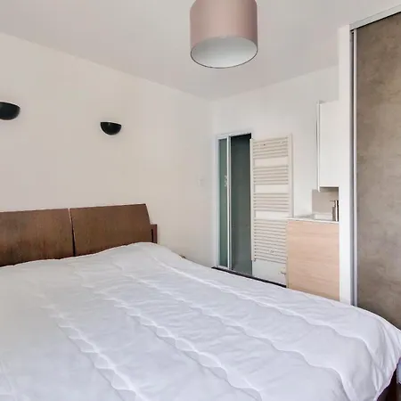 Holiday home Grande Maison Pour 10 Avec Piscine *
